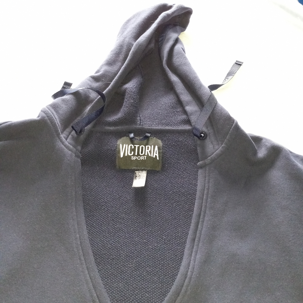 Sz.M Women's Victoria Secret Sport Hoodie - Picture 3 of 5